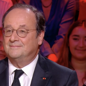 François Hollande dans l'émission "Quelle époque !", France 2