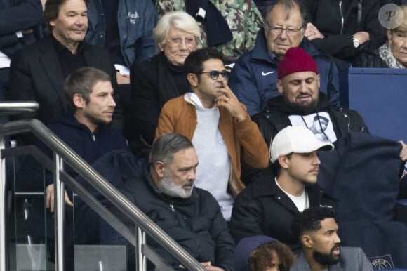 Jamel Debbouze en tribunes lors du match de football Ligue 1 Uber Eats opposant le Paris Saint-Germain (PSG) au Racing Club de Strasbourg Alsace (RCSA) au Parc des Princes à Paris, France, le 21 octobre 2023. Le PSG a gagné 3-0.