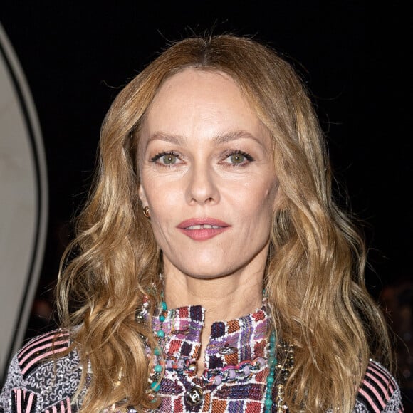 Vanessa Paradis - Front Row au deuxième défilé de mode Haute-Couture Chanel au Grand Palais Éphémère lors de la Fashion Week Printemps-été 2023 de Paris, France, le 24 janvier 2023. © Olivier Borde/Bestimage 