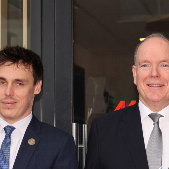 Exclusif - Louis Ducruet et le prince Albert II de Monaco - Inauguration de la maison du numérique dans les jardins d'Apolline à Monaco, le 7 juillet 2023. © Claudia Albuqyerque/Bestimage