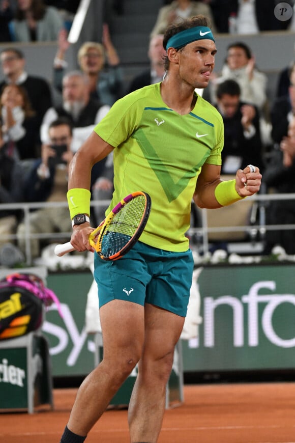 Rafael Nadal - Espagne - Rafael Nadal fait tomber le tenant du titre, Novak Djokovic, au terme d'un quart de finale épique lors des Internationaux de France de Tennis de Roland Garros 2022 le 31 mai 2022.