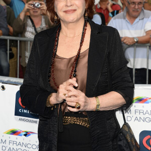 Emmanuel Macron a énuméré les grands caps de la carrière de l'actrice qui a donné la réplique à Jean-Paul Belmondo et Lino Ventura notamment
Marlene Jobert - Première du film "Belles Familles" lors de la 8ème édition du Festival du film francophone d'Angoulême le 25 aout 2015.