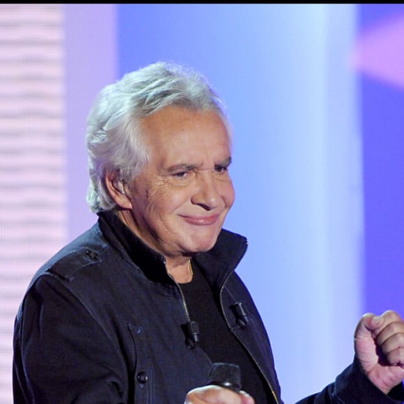 Un endroit sublime, doté d'un port et d'une salle de cinéma.
Michel Sardou dans l'émission "Vivement dimanche" en septembre 2010.