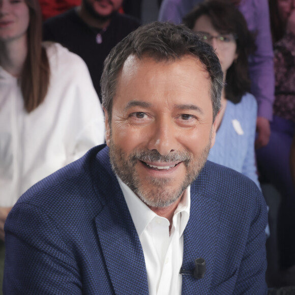Exclusif - Bernard Montiel - Enregistrement de l'émission "TPMP (Touche Pas à Mon Poste)", présentée par C.Hanouna et diffusée en direct sur C8 le 12 avril 2023 © Jack Tribeca / Bestimage 
