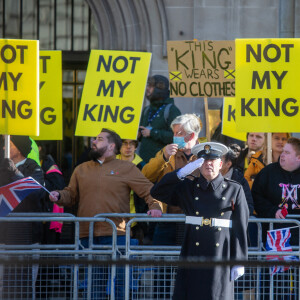 Manifestation d'opposants à la monarchie en marge du Premier "discours du trône" du roi Charles III d'Angleterre devant la chambre des Lords à Londres, le 7 novembre 2023.
