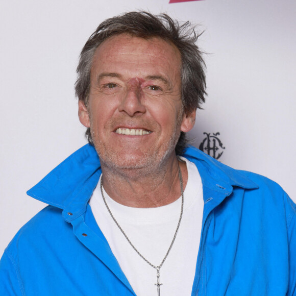 Sur le plateau des "12 Coups de midi", Jean-Luc Reichmann partage sa bonne humeur aux téléspectateurs.
Exclusif - Jean-Luc Reichmann - Soirée "Télé 7 Jours Summer Party" au restaurant "Monsieur Bleu" à Paris le 14 juin 2022. © Christophe Aubert via Bestimage