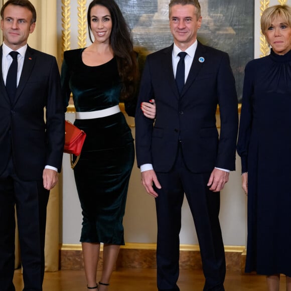 Emmanuel Macron, président de la Republique et sa femme Brigitte avec Robert Golob, Premier ministre de Slovénie et sa compagne Tina Gaber, lors du dîner des chefs d'état à l'occasion du 6eme Forum de Paris sur la paix le 9 novembre 2023. © Eric Tschaen / Pool / Bestimage