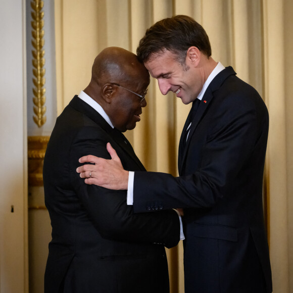 Emmanuel Macron, président de la République avec Nana Akufa Addo, Président du Ghana, lors du dîner des chefs d'état à l'occasion du 6eme Forum de Paris sur la paix le 9 novembre 2023. © Eric Tschaen / Pool / Bestimage