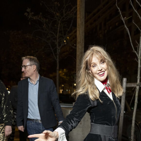 Arielle Dombasle - Remise du Prix Georges Bizet du Livre d'Opéra et de Danse au Théâtre des Champs-Elysées à Paris le 6 novembre 2023. © Pierre Perusseau / Bestimage 