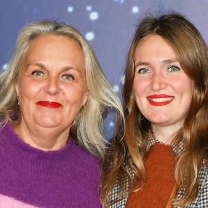 Valérie Damidot a été défendue avec malice par sa fille Roxane !
Valérie Damidot et sa fille Roxane Damidot - Première du film Disney "Wish, Asha et la bonne étoile" au Grand Rex à Paris © Coadic Guirec / Bestimage