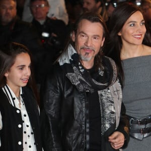 Florent Pagny, sa femme Azucena et leur fille Ael lors de la 15ème cérémonie des NRJ Music Awards à Cannes le 14 décembre 2013.  