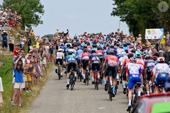 Elles sont toutes les deux cyclistes professionnelles
 
19ème étape du Tour de France 2022 entre Castelnau-Magnoac et Cahors, le 22 juillet 2022.