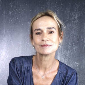Exclusif - Portraits de Sandrine Bonnaire en marge de l'enregistrement de l'émission "Chez Jordan de Luxe" à Paris, le 2 octobre 2023.