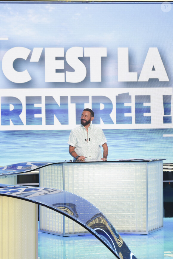 Exclusif - Cyril Hanouna - Sur le plateau de l'émission TPMP (Touche Pas à Mon Poste) présentée en direct par C.Hanouna et diffusée sur C8 - Paris le 04/09/2023 - © Jack Tribeca / Bestimage