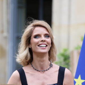 Exclusif - Sylvie Tellier décorée des l'insignes de chevalier de l'ordre national du Mérite dans les jardins de l'hôtel Matignon à Paris, le 26 juin 2023. © Dominique Jacovides/Bestimage