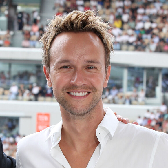 Et ça a payé car il a été contacté pour venir à Paris rencontré un homme puissant de la télévision. 
Exclusif - Cyril Féraud - Plateau de France Télévision lors des Internationaux de France de Tennis de Roland Garros 2023 - Jour 15 à Paris le 11 Juin 2023. © Bertrand Rindoff / Bestimage 