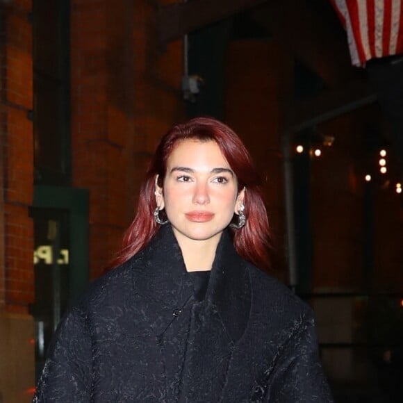 Dua Lipa sortant du Greenwich Hotel à New York