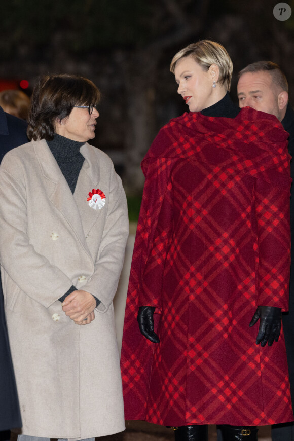 La princesse Stéphanie de Monaco, La princesse Charlène de Monaco - inauguration des illuminations de Noël sur la place du Casino de Monte-Carlo à Monaco, le 7 décembre 2023. © Olivier HuitelPool/Bestimage