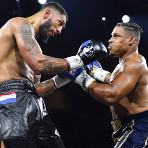 Tony Yoka et Ryad Merhy - Le boxeur français Tony Yoka s'incline face au belge Ryad Merhy à Roland-Garros le 9 décembre 2023 © Veeren / Bestimage 