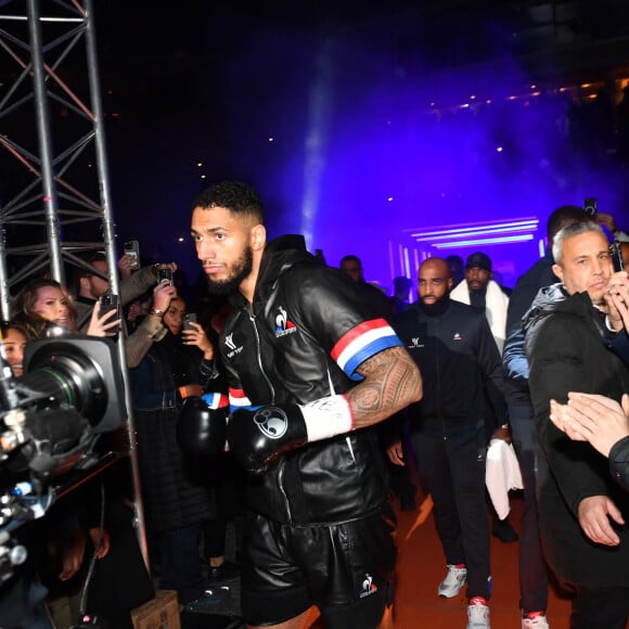 Tony Yoka - Le boxeur français Tony Yoka s'incline face au belge R.Merhy à Roland-Garros le 9 décembre 2023 © Veeren / Bestimage 