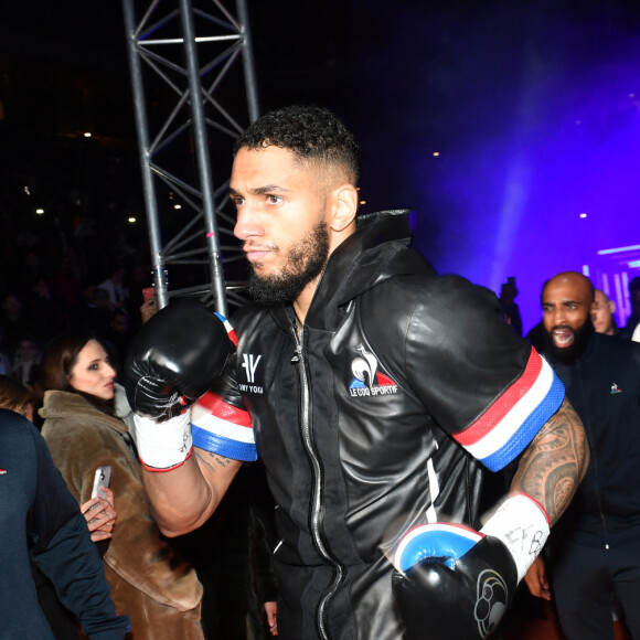 Tony Yoka - Le boxeur français Tony Yoka s'incline face au belge R.Merhy à Roland-Garros le 9 décembre 2023 © Veeren / Bestimage 