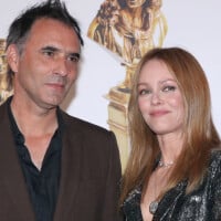 Vanessa Paradis défendue par son mari Samuel Benchetrit : "Il fait ça aujourd'hui, il va en taule !"