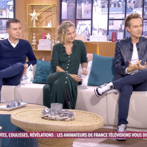 Caroline Roux, Laurent Luyat, Jérôme Pitorin et Cyril Féraud dans "Ça commence aujourd'hui" sur France 2