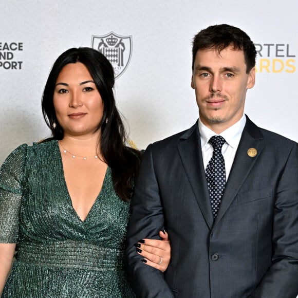 Louis Ducruet et sa femme Marie sont devenus parents pour la première fois cette année
Louis et sa femme Marie Ducruet au photocall de la soirée des Sportel Awards 2023 au Grimaldi Forum à Monaco. Les Sportel Awards sont une compétition internationale visant à récompenser les plus belles images de sport de l'année dans le cadre du Sportel qui est un salon international du sport et des médias qui se déroule en Principauté. © Bruno Bebert/Bestimage 