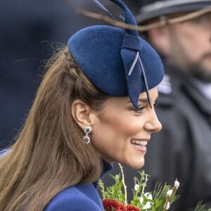 Sa couronne de nattes pour Noël est en effet un classique de sa fille ! 
Catherine (Kate) Middleton, princesse de Galles, - Members of the Royal Family attend Christmas Day service at St Mary Magdalene Church in Sandringham, Norfolk