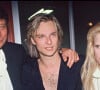 Et l'ex-couple l'a toujours soutenu ensuite.
David Hallyday, son père Johnny et sa mère Sylvie Vartan - Première de sa tournée en 1991.
