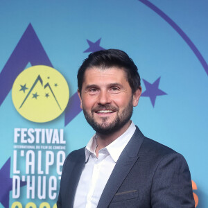 Christophe Beaugrand au photocall de la cérémonie d'ouverture du 26ème festival international du film de comédie de l'Alpe d'Huez le 16 janvier 2023. © Dominique Jacovides / Bestimage