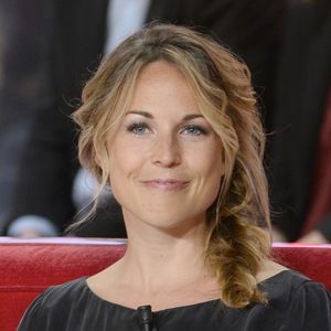 Aurélie Vaneck - Enregistrement de l'émission "Vivement Dimanche" à Paris le 9 avril 2014. L'émission sera diffusée le 13 avril.