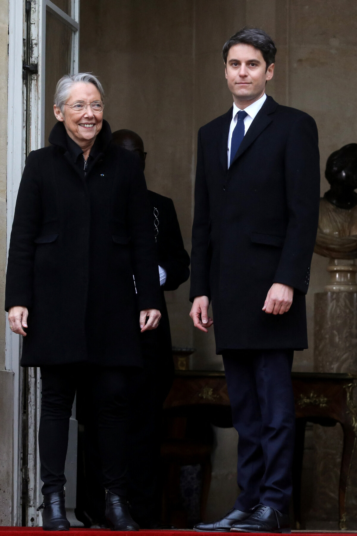 Photo Passation De Pouvoirs Entre L Ancienne Premi Re Ministre Elisabeth Borne Et Le Nouveau