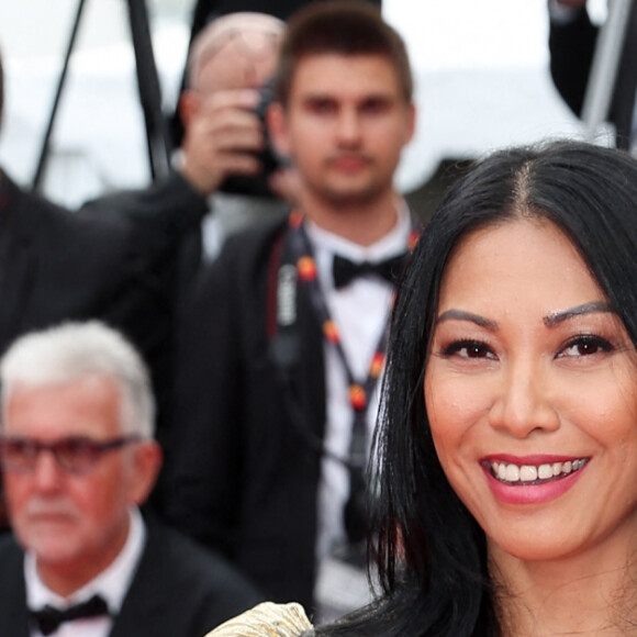 Anggun (habillée en On Aura Tout vu) - Montée des marches du film " Top Gun : Maverick " lors du 75ème Festival International du Film de Cannes. Le 18 mai 2022 © Cyril Moreau / Bestimage 