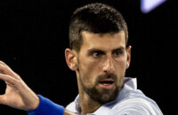 "Viens me le dire en face !" : Novak Djokovic fulmine à l'Open d'Australie et provoque un spectateur en duel !
