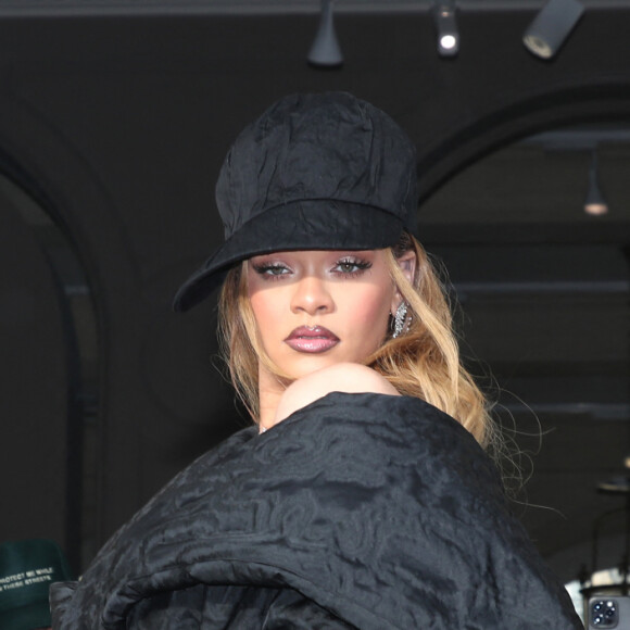 Rihanna - Défilé de Mode Christian Dior, Collection Haute Couture Printemps/Été 2024 - Front Row, dans le cadre de la Fashion Week de Paris, France, le 22 Janvier 2024. © Bertrand Rindoff / Olivier Borde / Bestimage