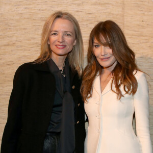 Delphine Arnault et Carla Bruni Sarkozy - Défilé de Mode Christian Dior, Collection Haute Couture Printemps/Été 2024 - Front Row, dans le cadre de la Fashion Week de Paris, France, le 22 Janvier 2024. © Bertrand Rindoff / Olivier Borde / Bestimage 