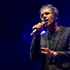 Julien Clerc en concert lors du Festival "Paris Paradis" à la Villette à Paris le 9 septembre 2023. © Pierre Perusseau/Bestimage