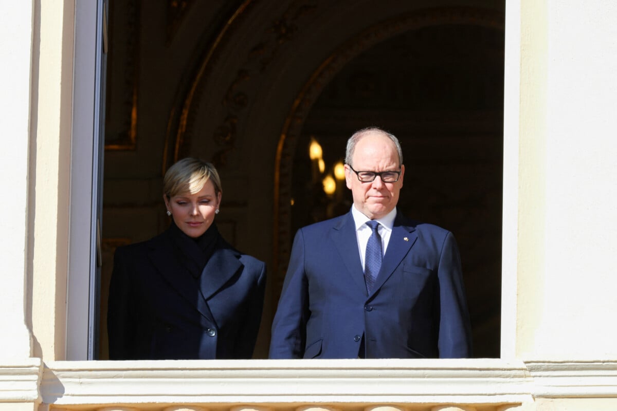 Photo : Le prince Albert II de Monaco et la princesse Charlene -  Célébration de la Sainte Dévote, sainte patronne de Monaco, à Monaco le 27  janvier 2024. © Claudia Albuquerque / Bestimage - Purepeople