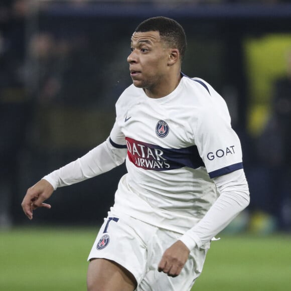 Football : Grâce à un match nul 1-1 face à Dortmund, le PSG se qualifie pour les 8ème de finale de la Ligue des champions le 13 décembre 2023.  Kylian Mbappé