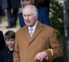 L'annonce choc a été faite par le palais de Buckingham ce lundi 5 février 2024.
Le roi Charles III d'Angleterre - Les membres de la famille royale britannique lors de la messe du matin de Noël en l'église St-Mary Magdalene à Sandringham, le 25 décembre 2023.