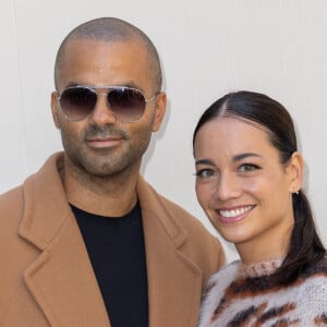 Une officialisation faite sur Instagram pour clarifier la situation après trois ans de vie de couple
Tony Parker et Alizé Lim - Front row du défilé de mode printemps-été 2024 "Stella McCartney" lors de la fashion week de Paris le 2 octobre 2023. © Olivier Borde/Bestimage