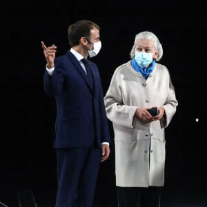 Le Président de la république, Emmanuel Macron, Robert Badinter et Elisabeth Badinter durant la Commémoration du quarantième anniversaire de l'abolition de la peine de mort, au Panthéon à Paris, France, le 9 octobre 2021. © Stéphane Lemouton / Bestimage 