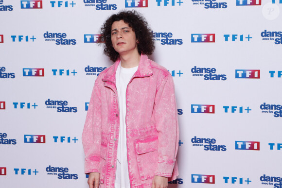 Roman Doduik - Photocall pour le lancement de la nouvelle saison de l'émission "Danse avec les stars 2024 (DALS)" à la Tour TF1 à Boulogne-Billancourt. Le 25 janvier 2024 © Christophe Clovis / Bestimage