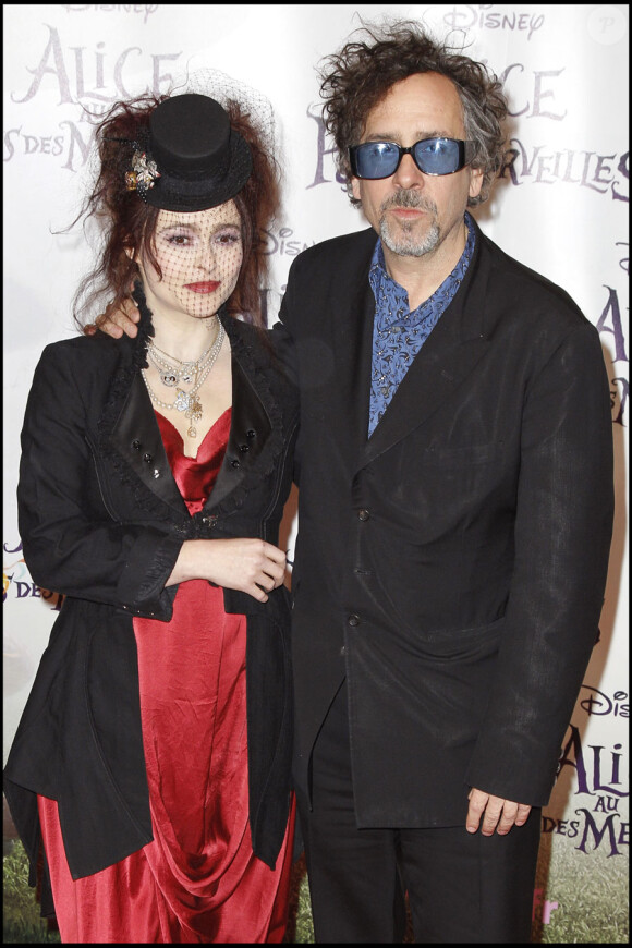 Helena Bonham Carter et Tim Burton lors de la première d'Alice au pays des merveilles à Paris le 15 mars 2010