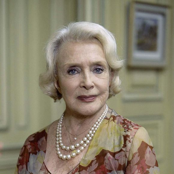 Elle a vécu la fin de sa vie dans une maison de retraite particulière
Micheline Presle dans "Le voyageur sans bagage" (2004).
