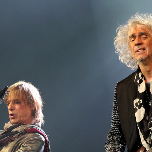 Concert des "Insus" à Bordeaux, retour du groupe "Téléphone" sur scène avec Jean-Louis Aubert, Louis Bertignac, et Richard Kolinka à Bordeaux le 18 mai 2016. © Patrick Bernard-Quentin Salinier / Bestimage