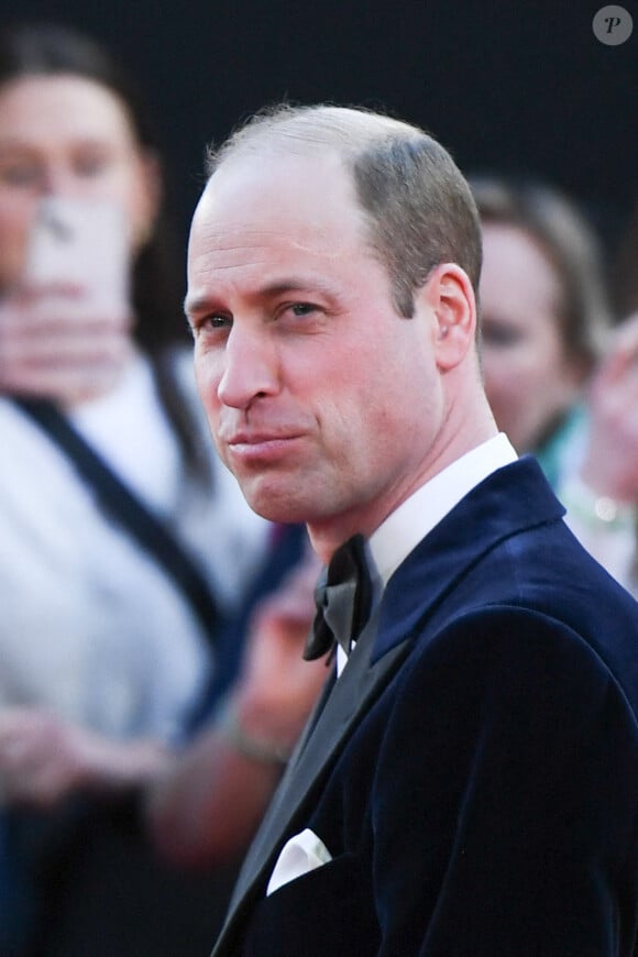 Le prince William avait prévu de participer à une messe commémorative donnée en l'honneur de son défunt parrain, le 28 février 2024, mais il a dû annuler "pour raison personnelle"...
Prince William lors des BAFTA awards au Royal Albert Hall à Londres le 18 février 2024.