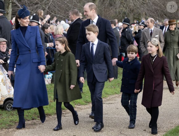 Kate Middleton, le prince William, le prince George, la princesse Charlotte et le prince Louis - Les membres de la famille royale britannique lors de la messe du matin de Noël en l'église St-Mary Magdalene à Sandringham, le 25 décembre 2023.