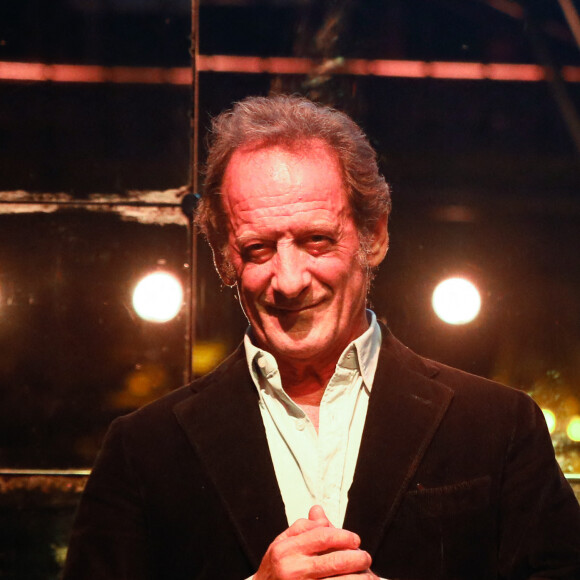 Vincent Lindon (prix "artiste de l'année") lors de la première édition de "La nuit des artistes" à l'initiative de l'ADAMI au Pachamama à Paris le 27 mars 2023. © Christophe Clovis / Bestimage 